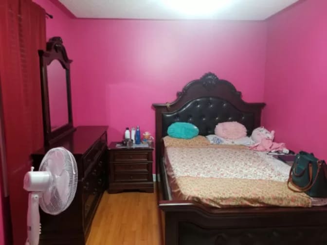 Photo of SINTHUJAN's room