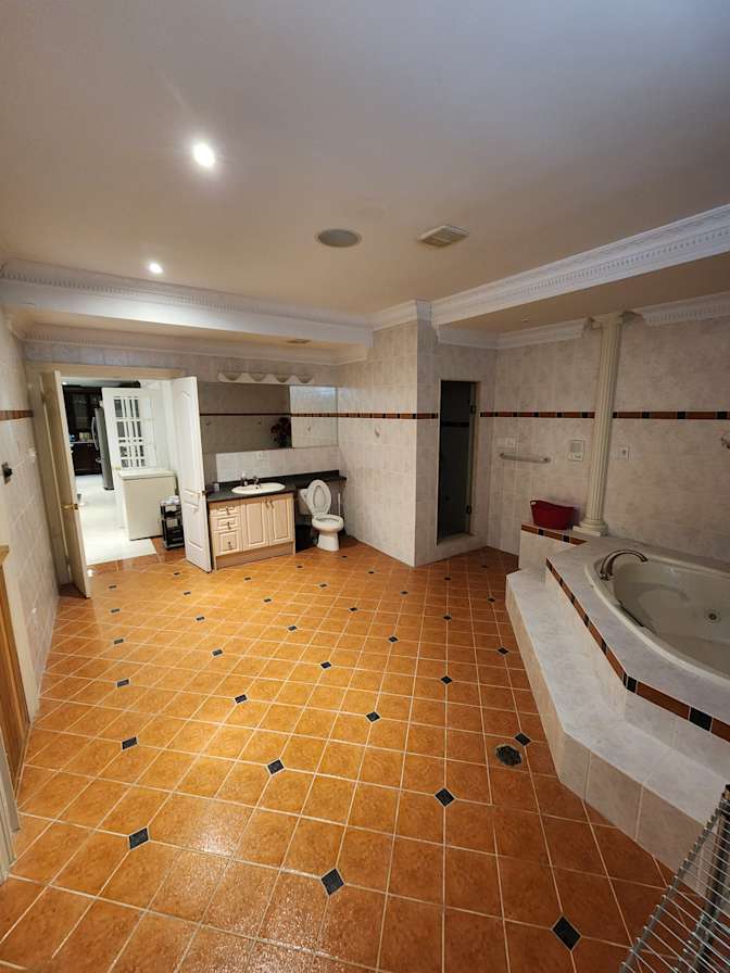 Photo of Aaron Francis's room