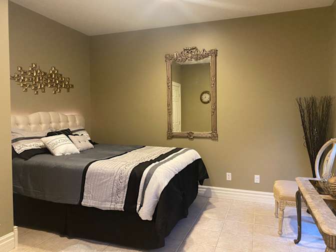 Photo of Ray Holden's room