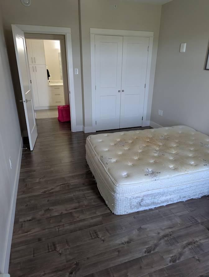 Photo of Hans's room