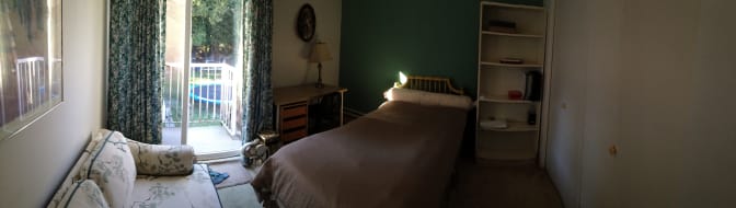 Photo of Tsawwassen House's room