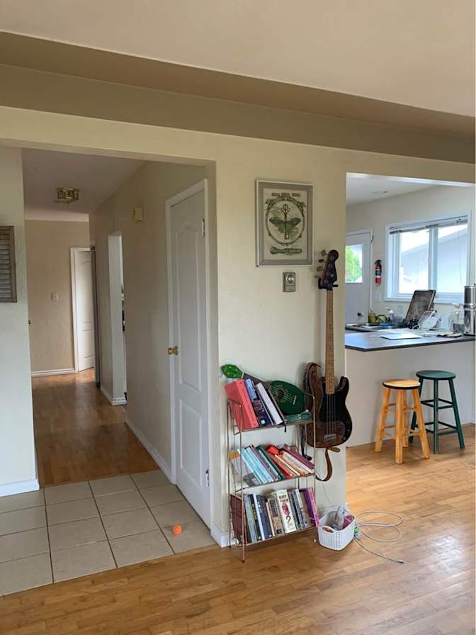 Antonio De Luca's room