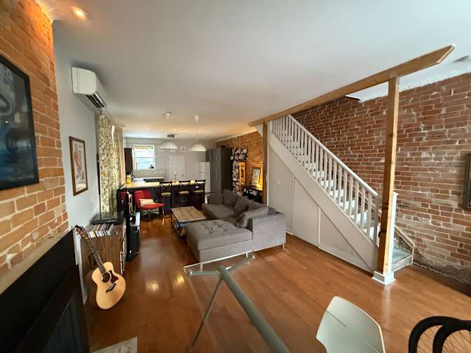 Photo of Chris Tomczak's room