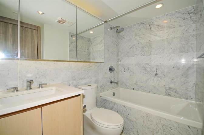 Paul (Chih-Ping)'s room