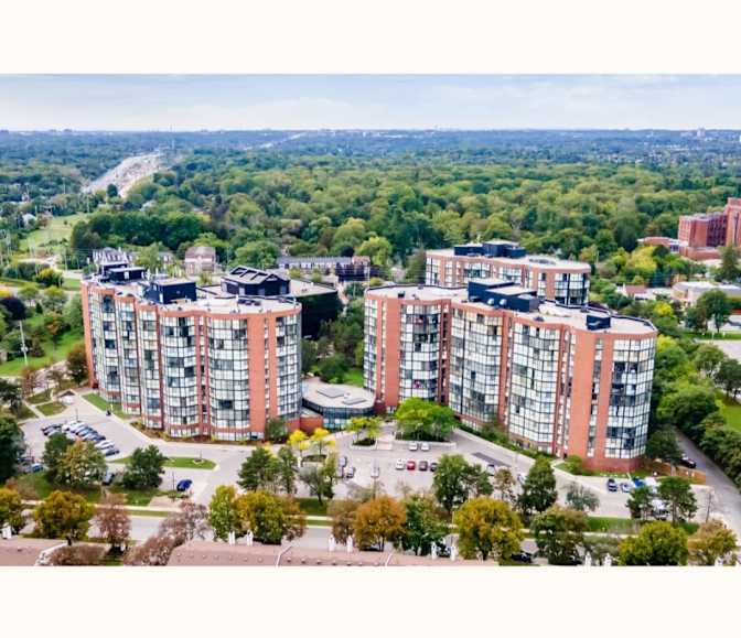 Manjot Khaira's room