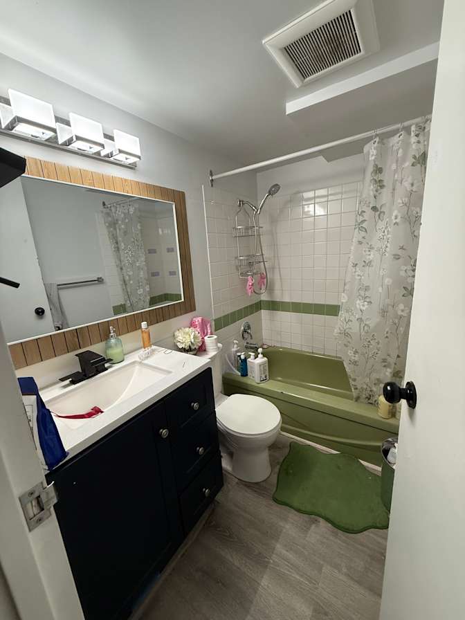 Nevaeh Johnny thomas's room