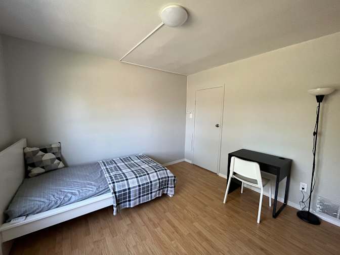Photo of Sen's room