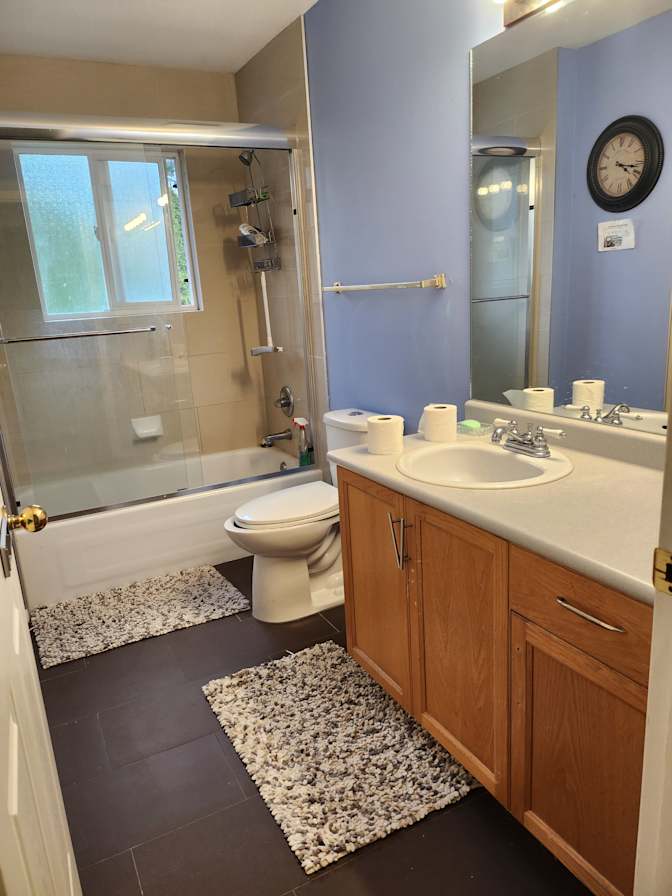 Photo of Sara's room