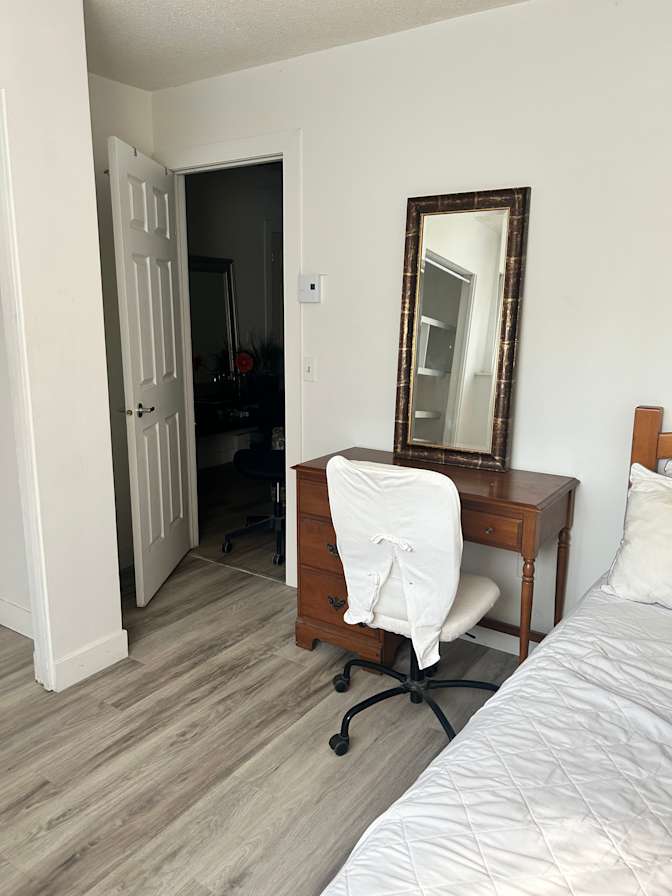 Photo of Katy Saunders's room