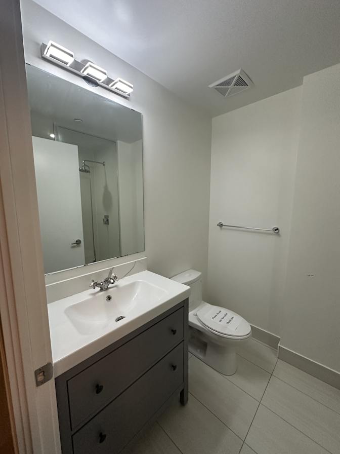 Alan Hernandez's room