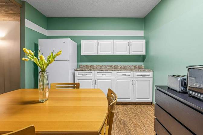 Canmore Rental's room