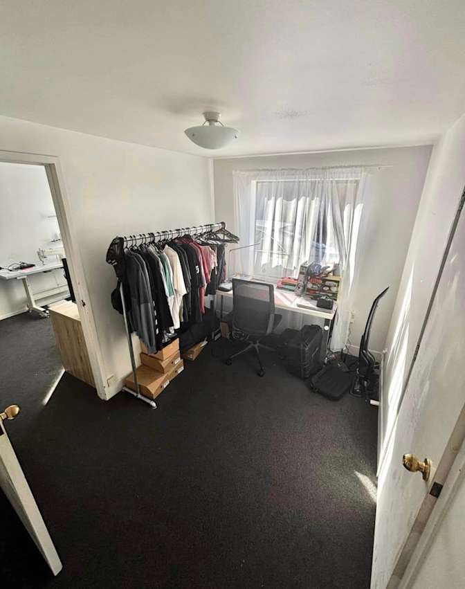 Photo of Antony's room