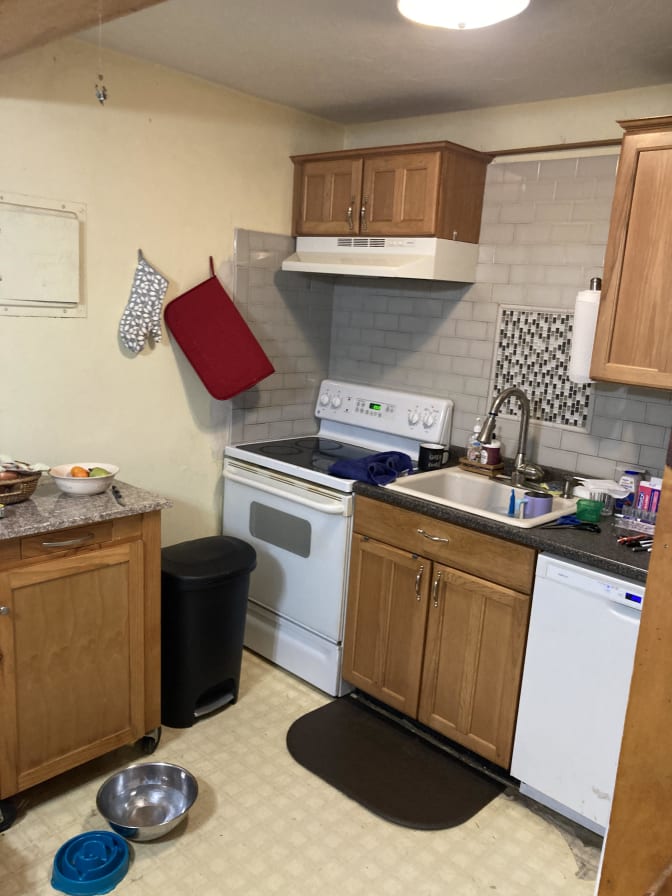Photo of Beth Batchman's room