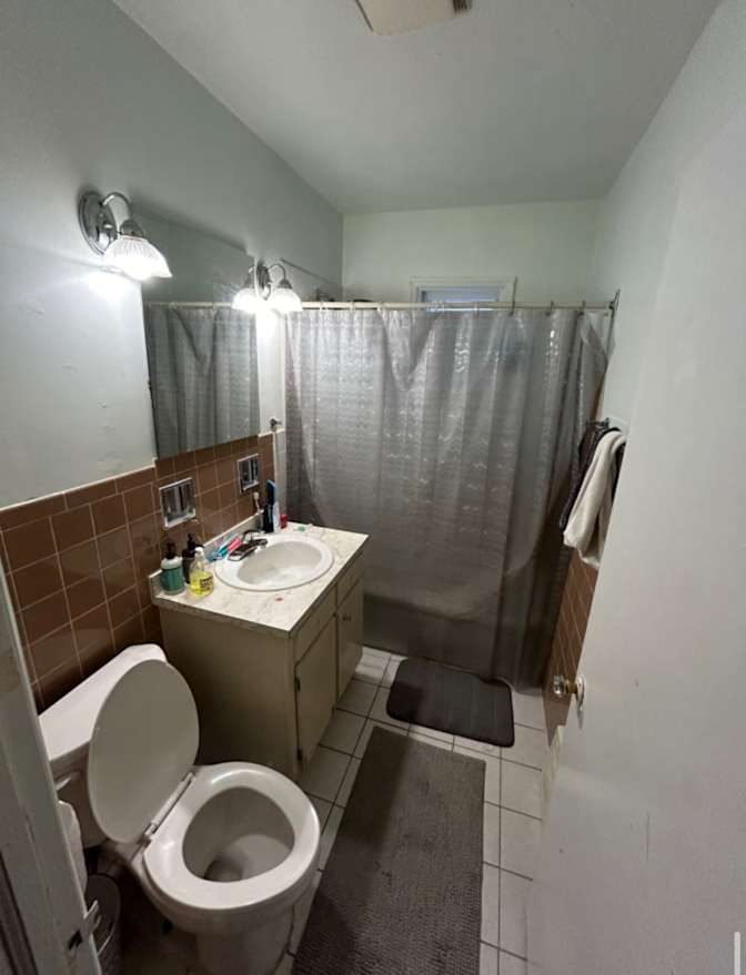 Photo of Gene's room