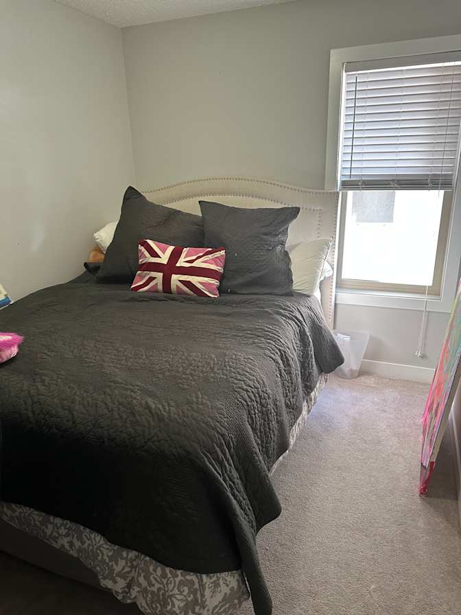 Nick Tytkanych's room