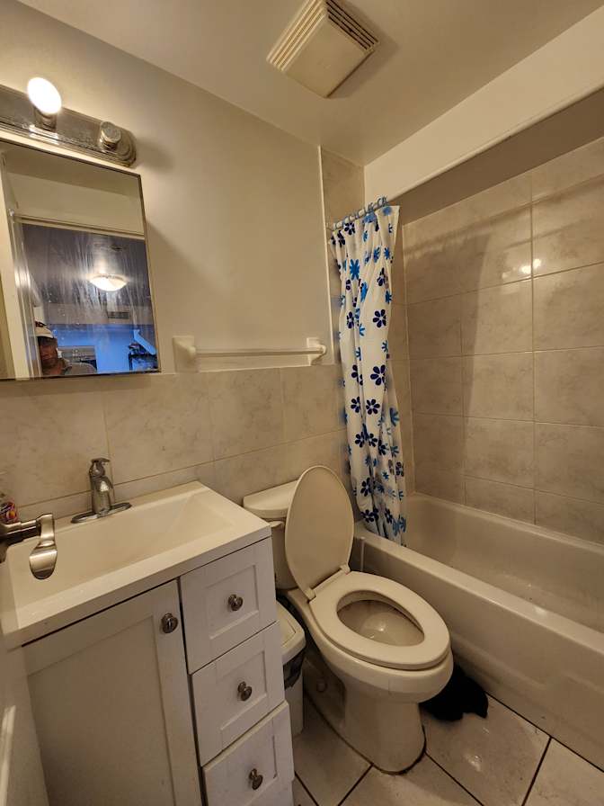 Photo of Igee's room