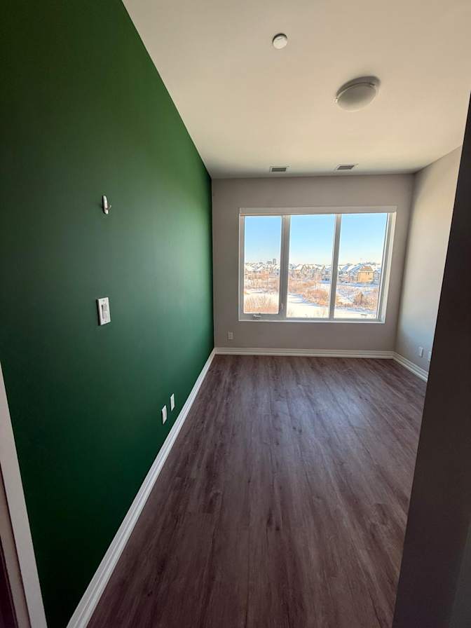 Aminchap Ricadela's room