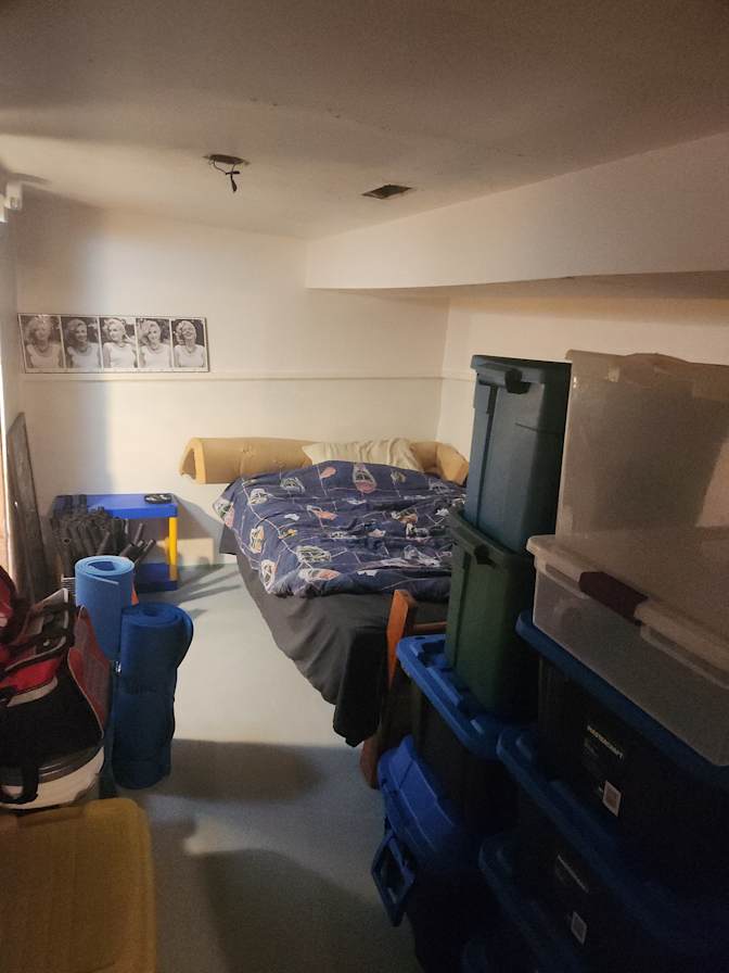 Kevin Dunsford's room