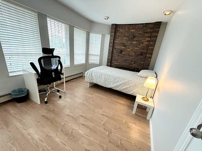 Photo of Shirin's room