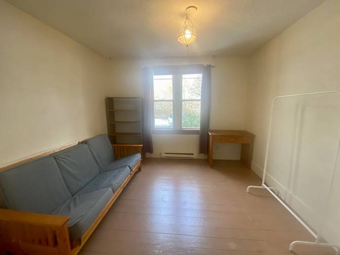 Photo of K.T.'s room