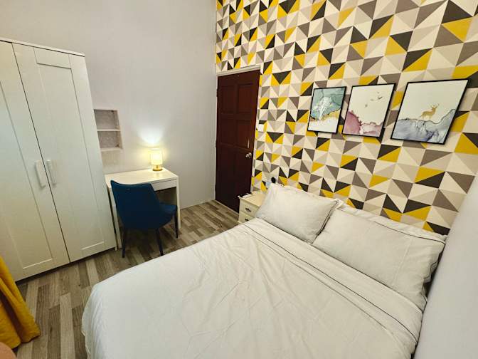 Photo of Louis's room