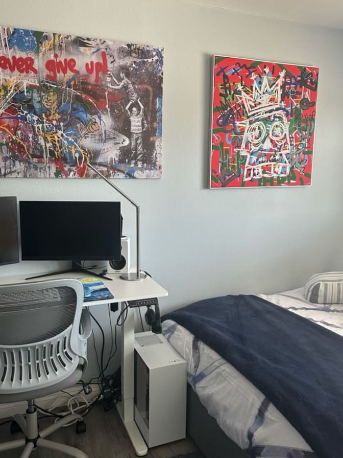 Photo of Kenan's room