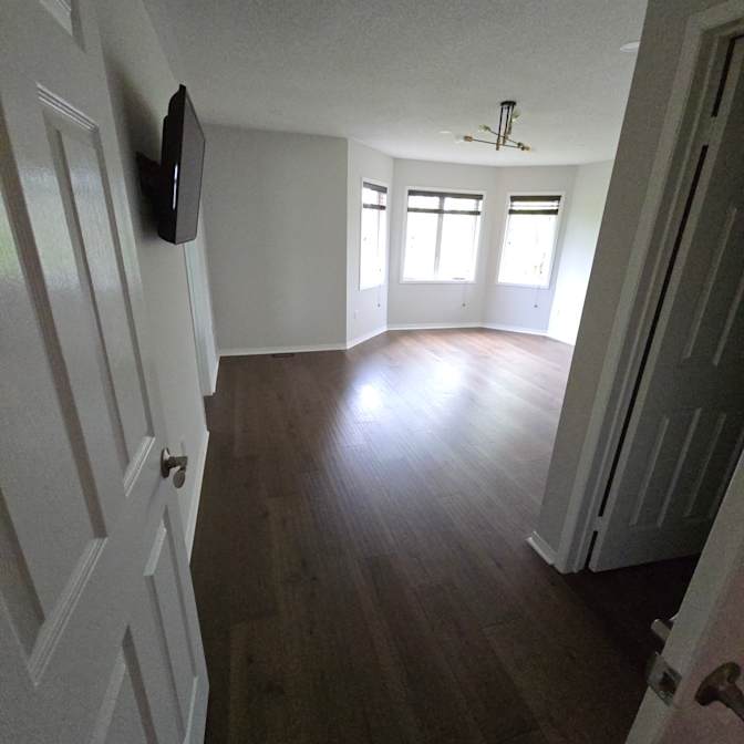 Amir Tabriznia's room