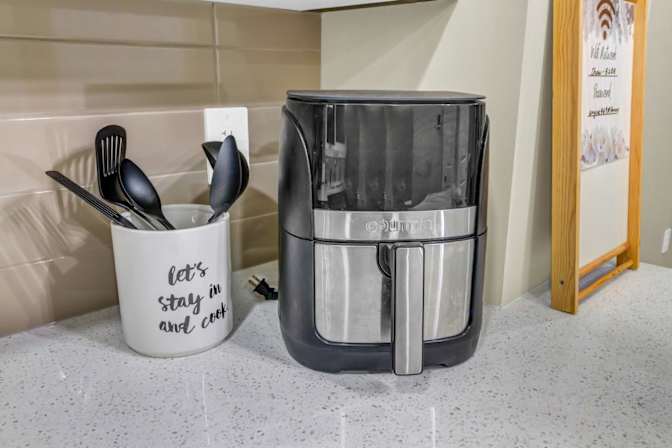 Lawrence Chuks's room