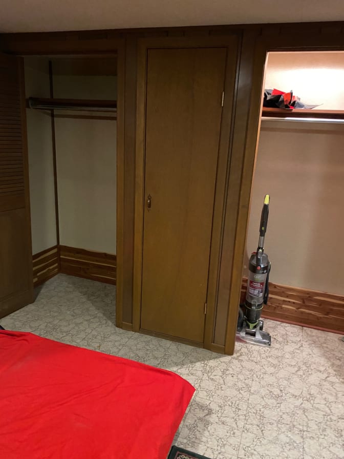 Photo of maymuna's room