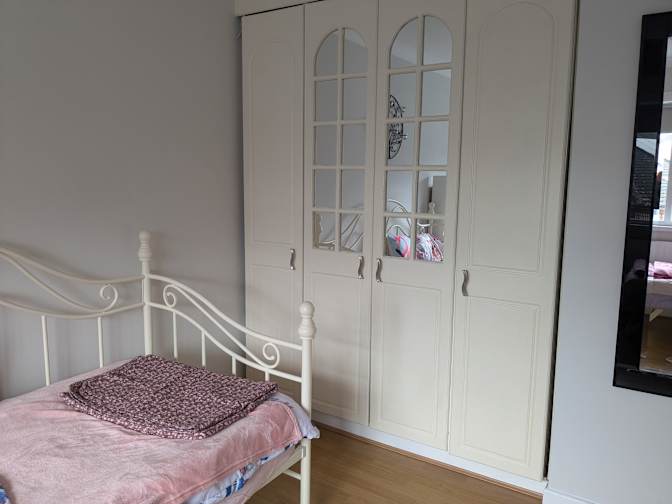 Photo of Pamela Davis's room