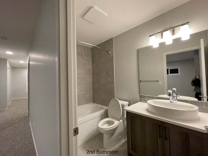 Hinal Thakkar's room