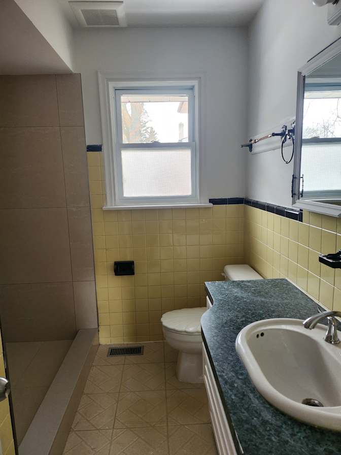 Komalpreet Kaur Gill's room