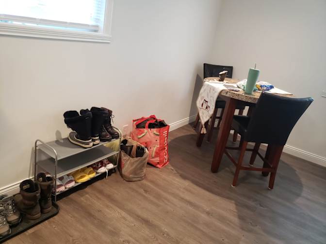 Private room to rent in share house Pemberly Drive,...