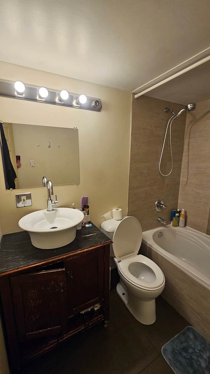 Viktoriia Nikoliuk's room