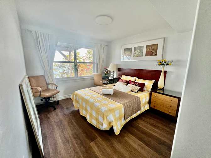 Xiaoye ( Zoe)'s room