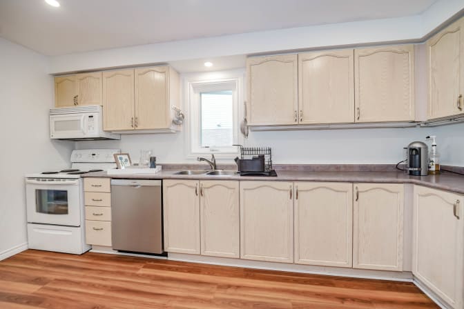 MAPS Rentals Inc's room