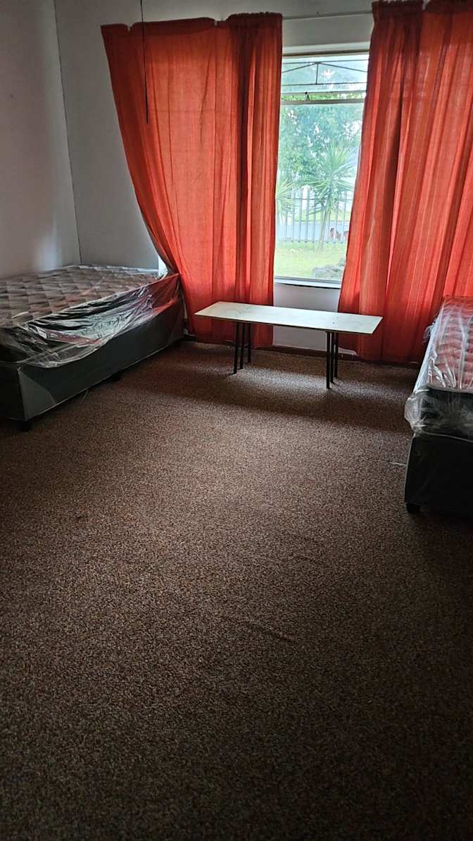 Photo of Bev Cronje's room