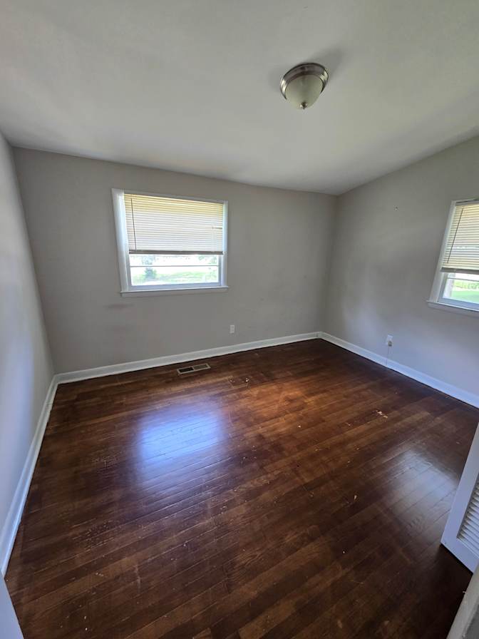 Photo of housearchnc's room