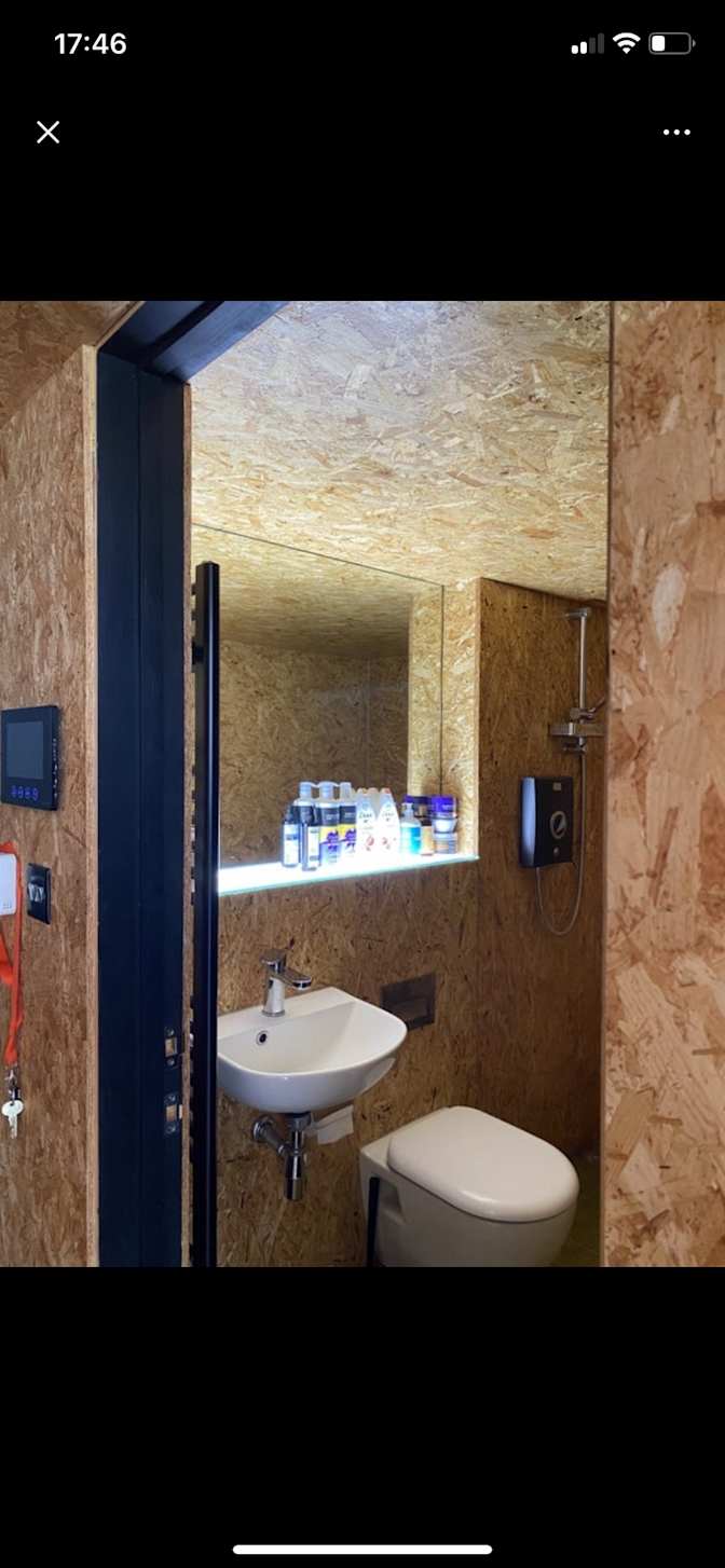 Photo of Alice's room