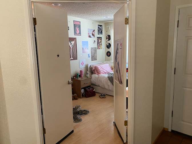 Photo of Ella Roberts's room
