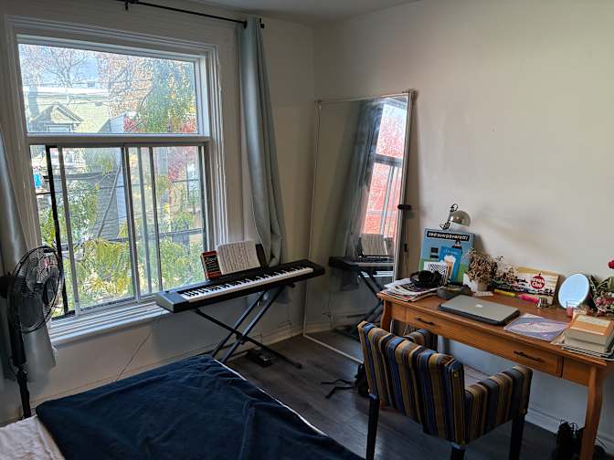 VALENTIN PELOUZET's room