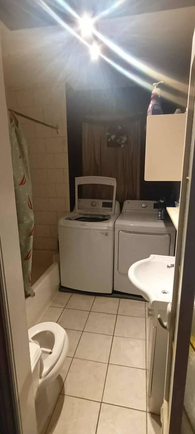 William Lauzon's room