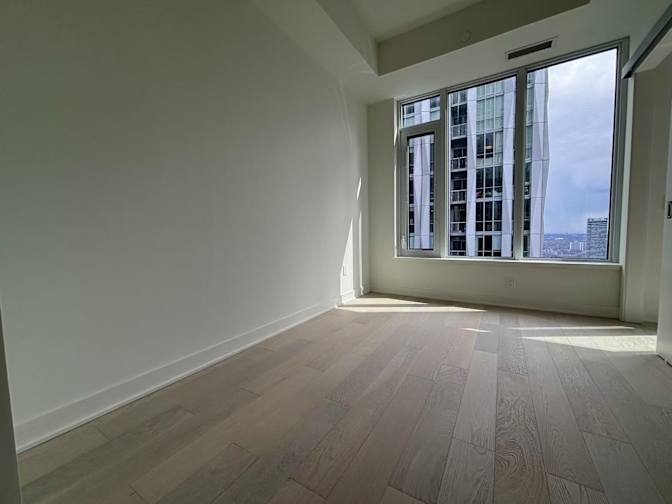 Photo of Vivian Wu's room