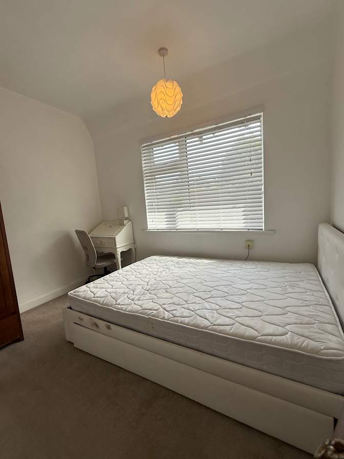 Photo of Shola's room
