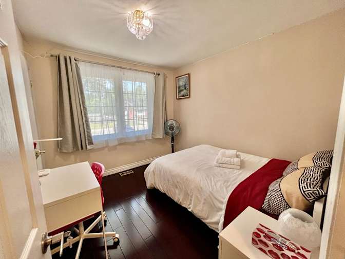 Photo of Linh's room