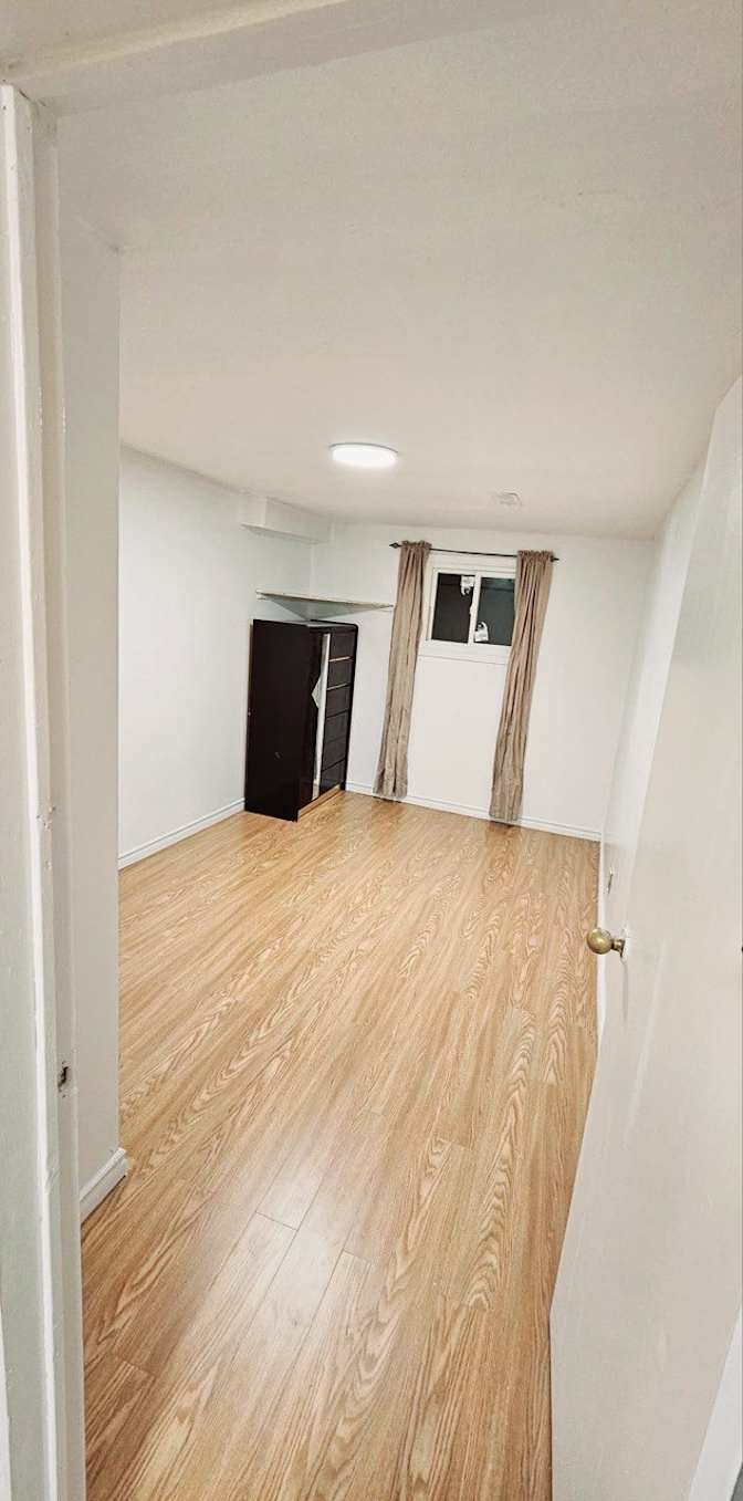 Sophia English's room