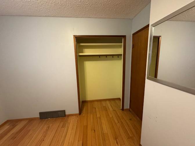 Kinsley Pearen's room