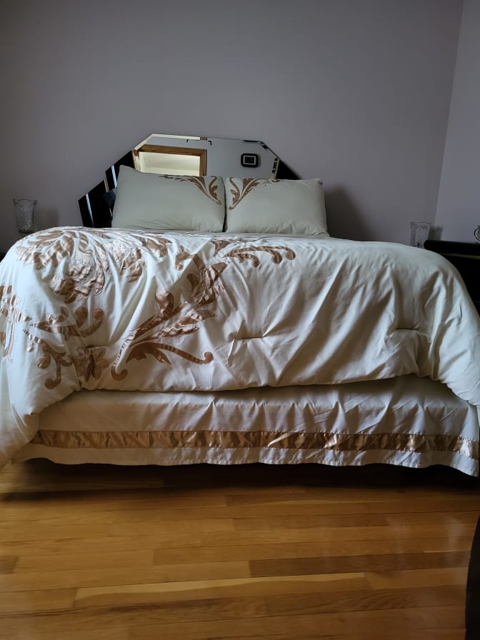 Gillian Drabik's room