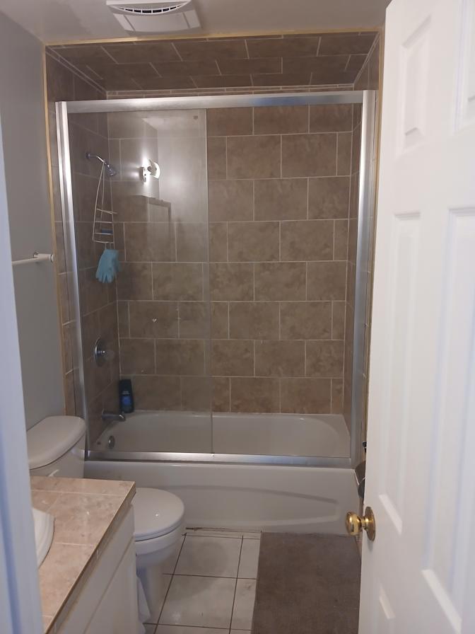 Shevon thomad's room