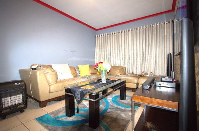 Photo of Siyamthanda's room